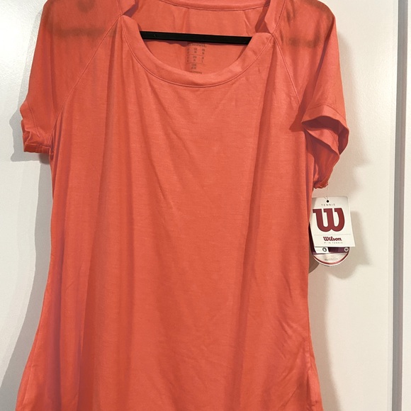 Wilson UWII Script Tech Tee - NWT - Fiery Coral - Picture 1 of 5